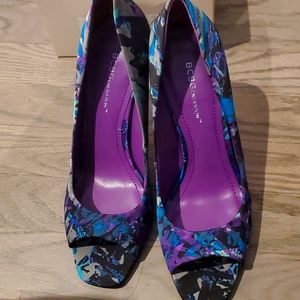 BCBG brand new in box women's shoes sz 8.5